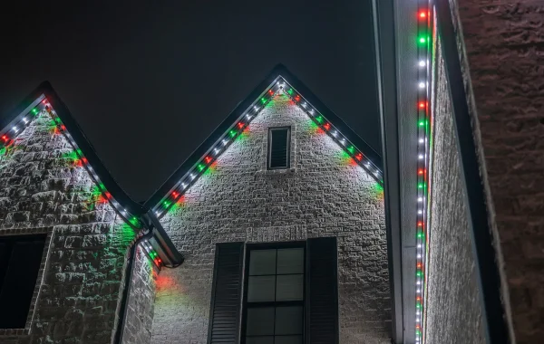 HomeHighlightPeermanentLightsInstallationLondonOntario (4)