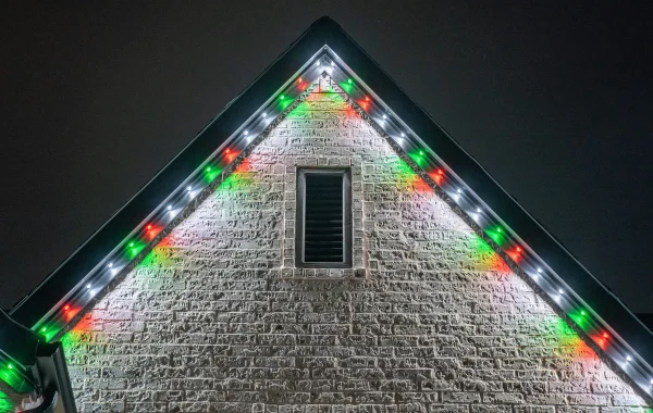 HomeHighlightPeermanentLightsInstallationLondonOntario (5)